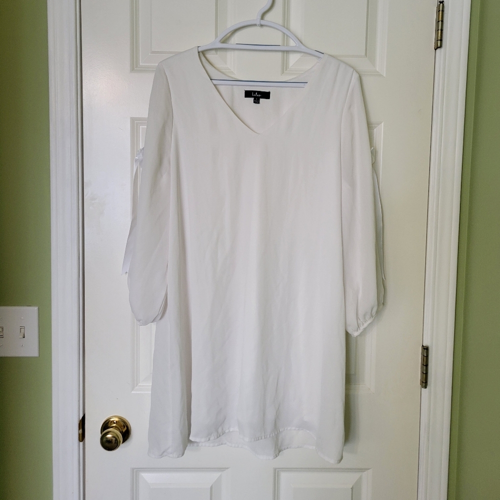 White Mini Dress With Bows